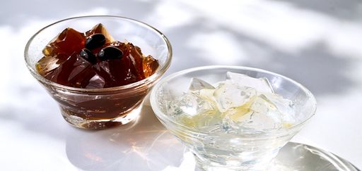 涼やかな季節限定のゼリーを2種ご用意いたしました。