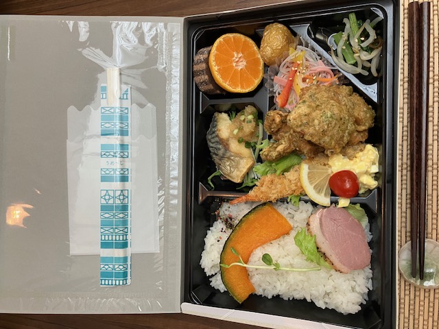 ☆特別弁当のご注文おまちしております☆