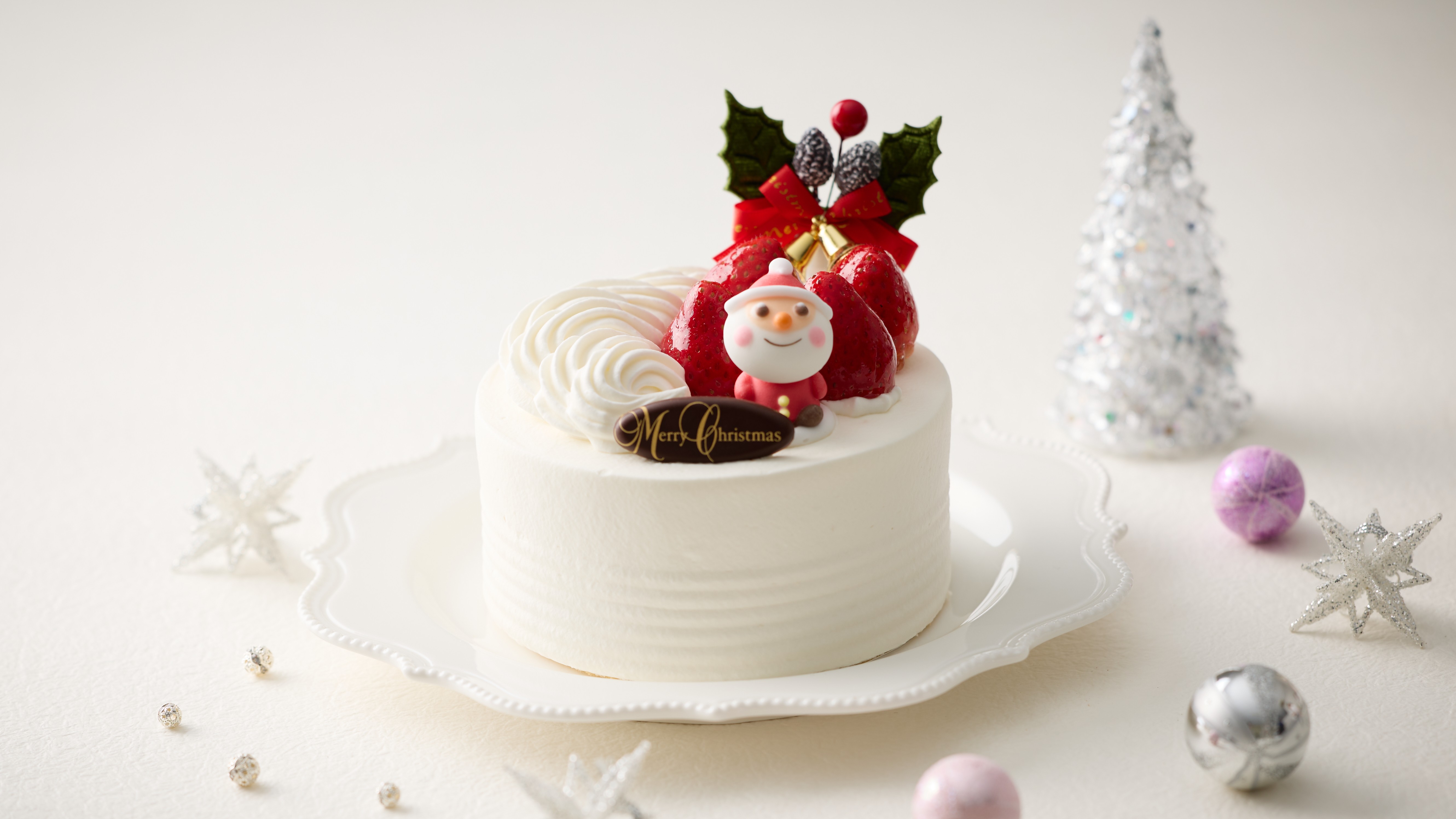 クリスマスケーキのご予約承り中です♪