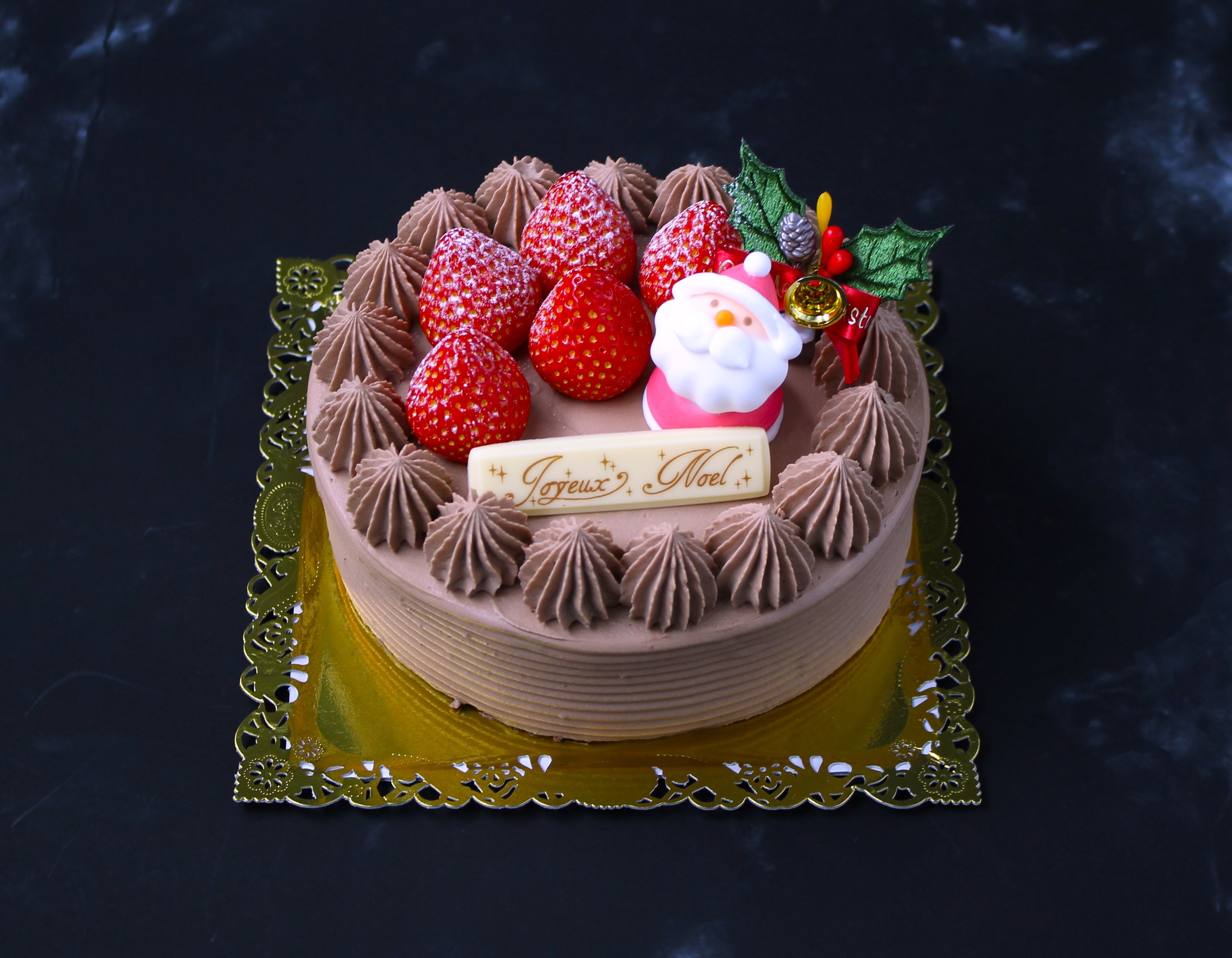 クリスマスケーキは店頭にてお買い求めください♪