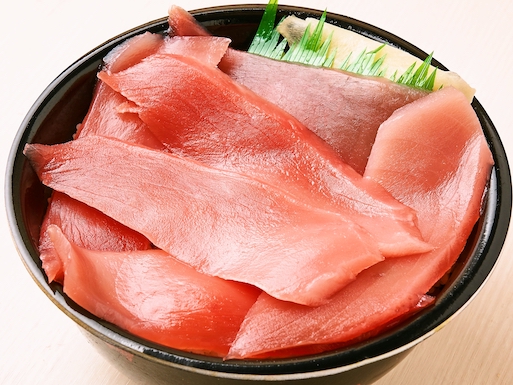 38.まぐろ丼(Tuna bowl)