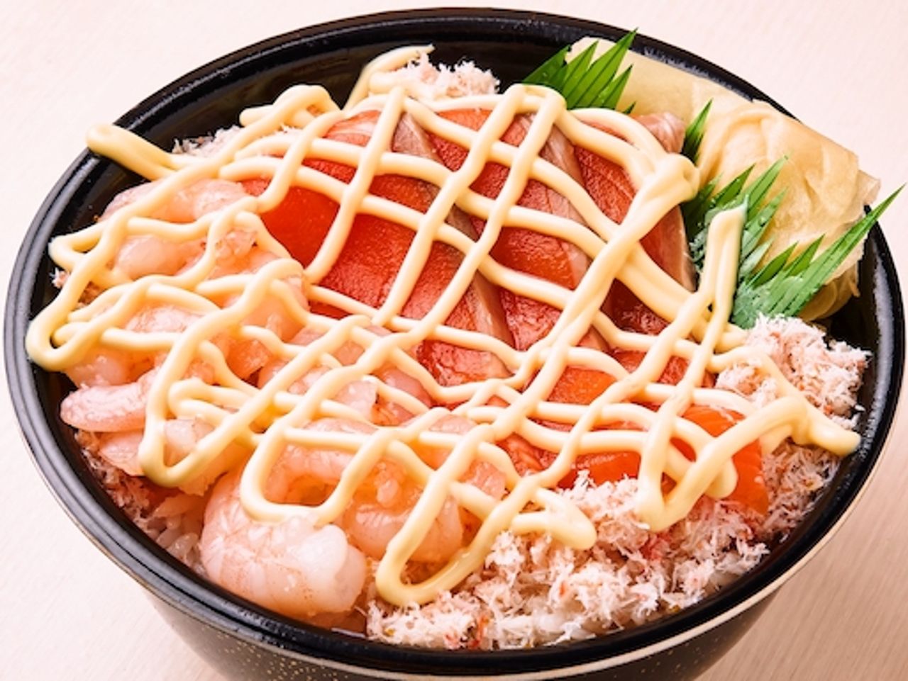 79.サーモンボイルエビカニフレークマヨ丼(Salmon boiled shrimp crab flakes mayo bowl)