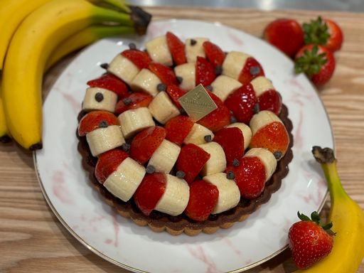 いちごとバナナのチョコタルト