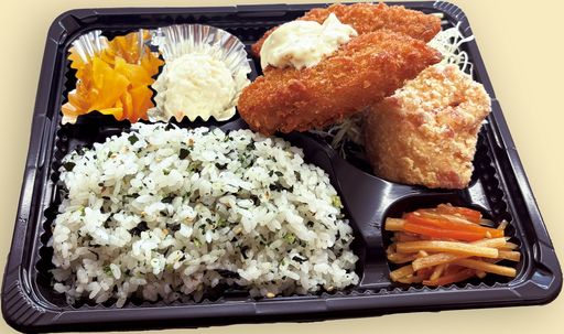 わかめごはん白身フライ弁当