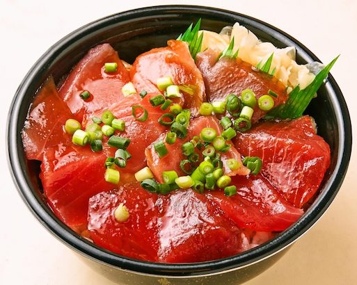 46.漬けまぐろ丼(Pickled tuna bowl)