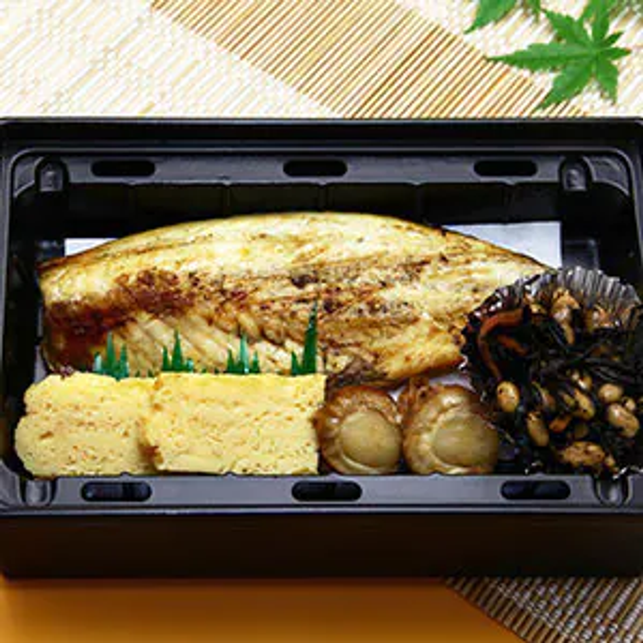 【温まるJet Chef弁当】金の焼きサバ（大根おろし付き）（おかずだけコース）