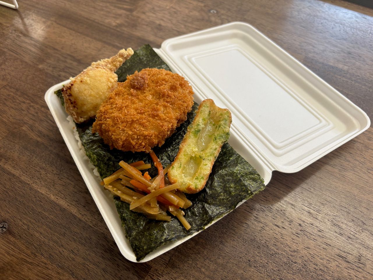 カレコロのりべん