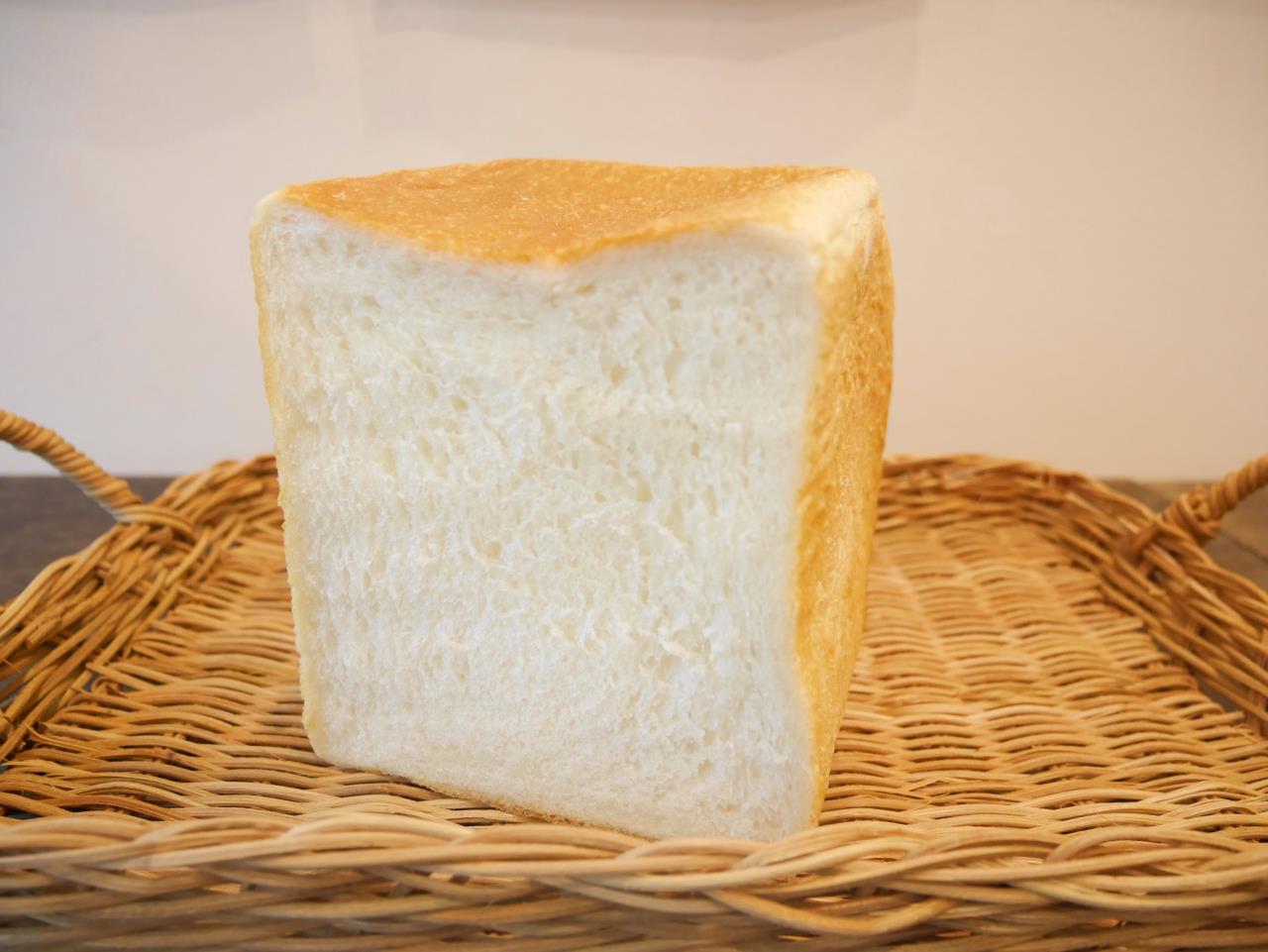 国産小麦のおいしい食パン
