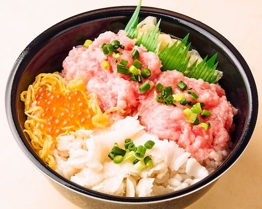 N27.ねぎとろ縁側いくら丼