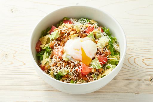 プラントミートのタコライスボウル　Plant based meat Taco rice