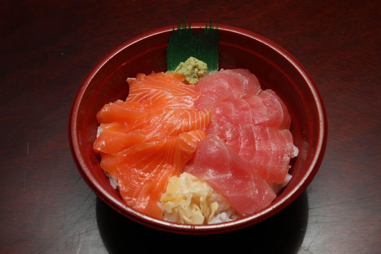 【相盛り】まぐろサーモン丼