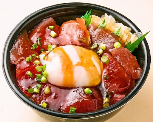 51.まぐろユッケ丼(Tuna yukke bowl)