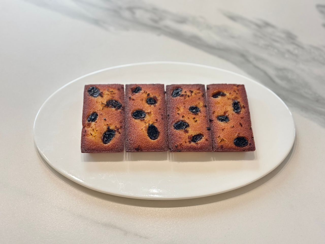 フィナンシェ　ラムレーズンとゆず　朝焼き