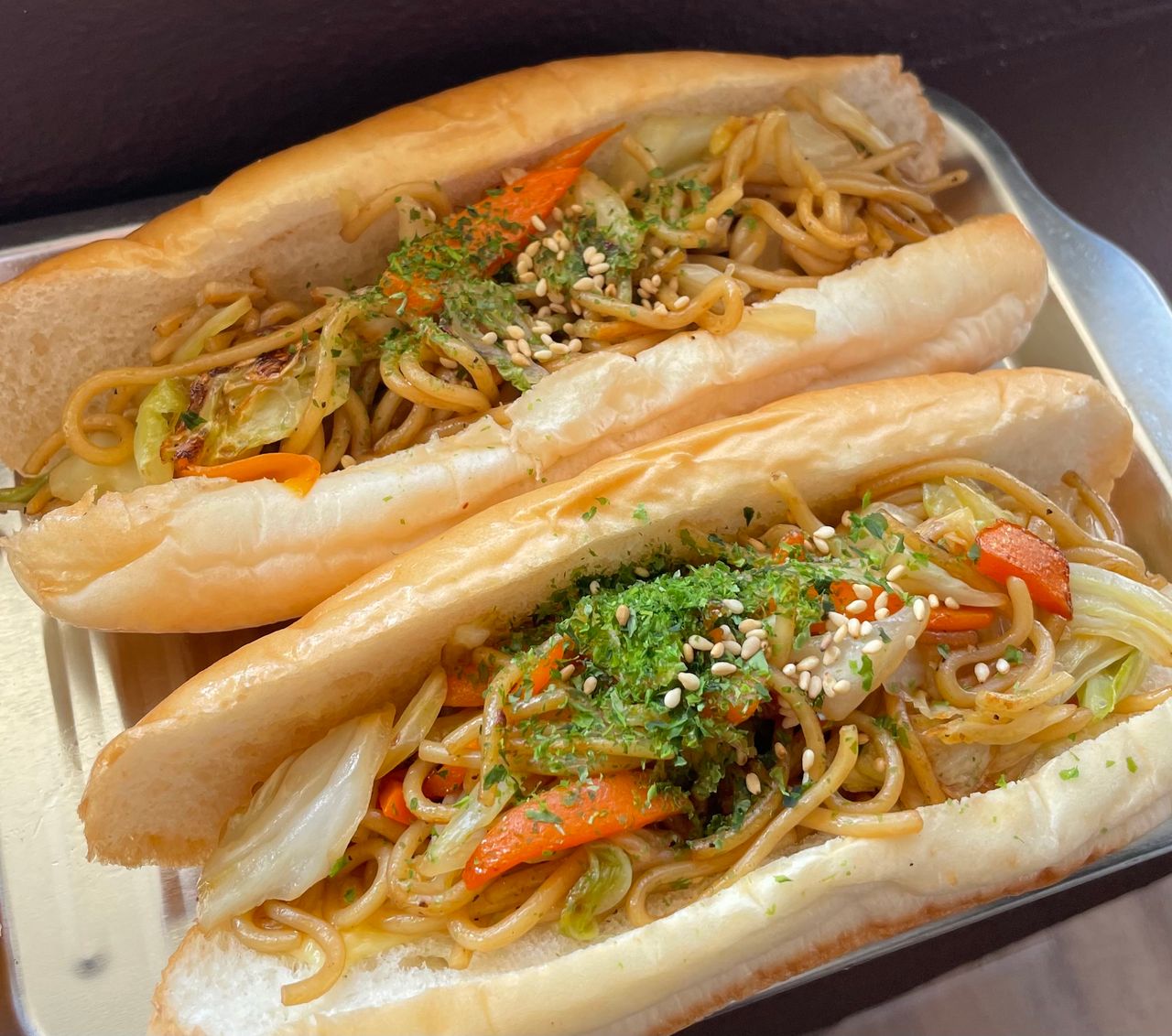 関西風　焼そばパン  （1個） /   Kansai style yakisoba bread (1 piece)
