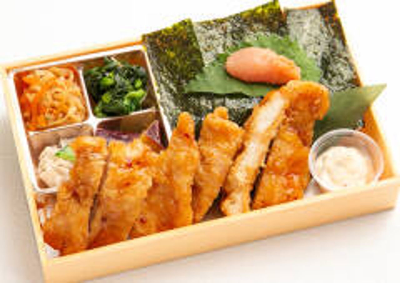 チキン南蛮の海苔弁当