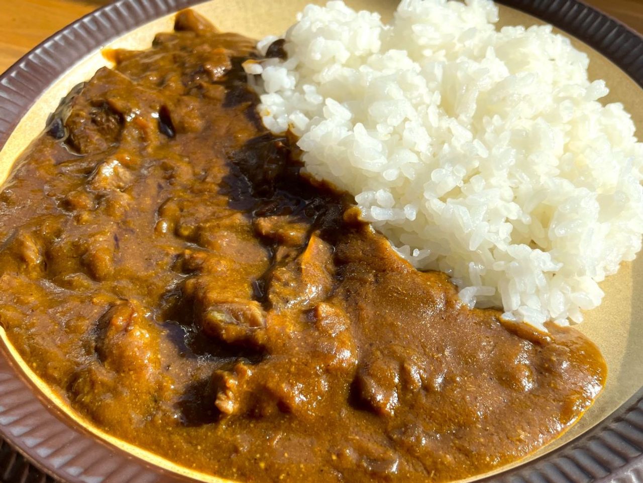 じっくり煮込んだとろける牛すじカレー（当日可）