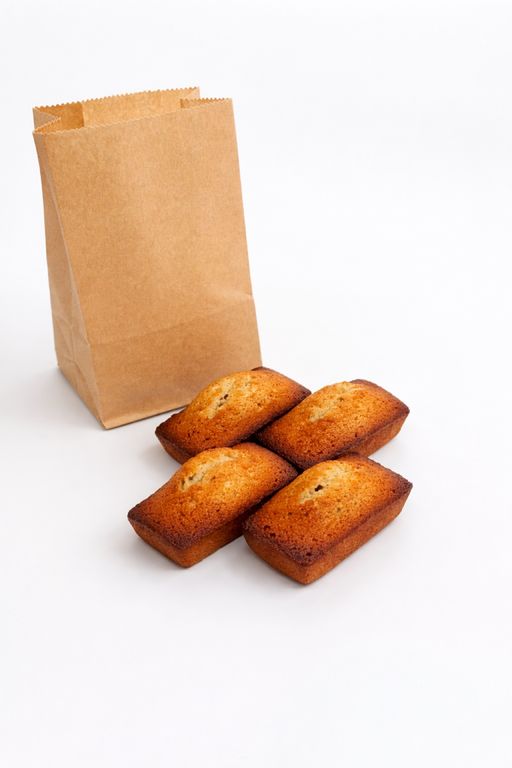 焦がしバターフィナンシェ