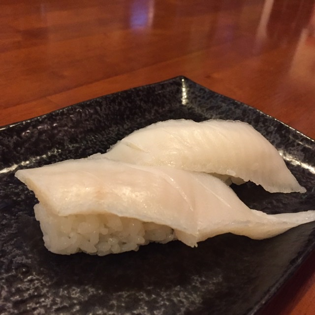 エンガワ寿司2貫