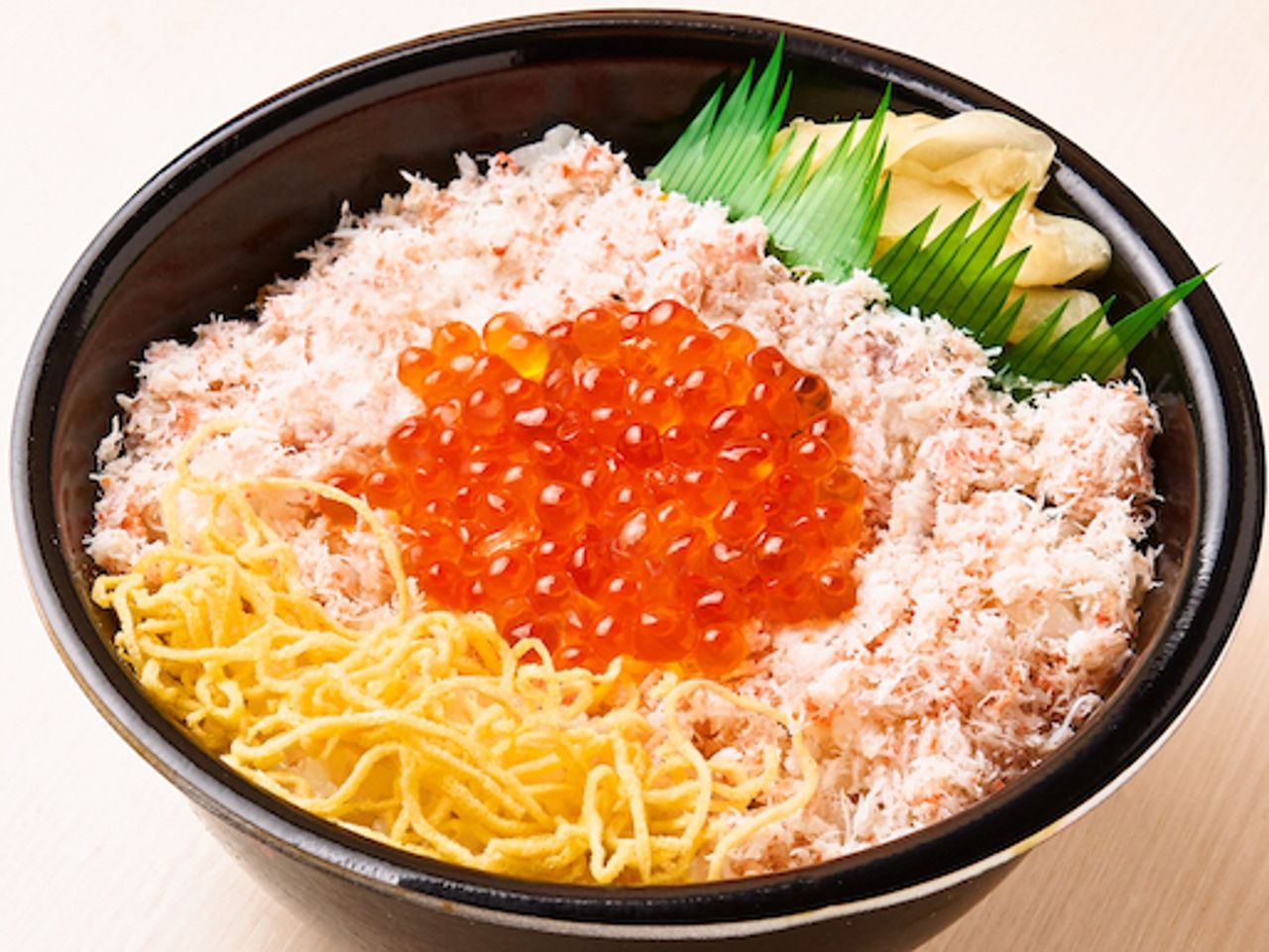 103.カニフレークいくら丼(Crab flake salmon roe bowl)