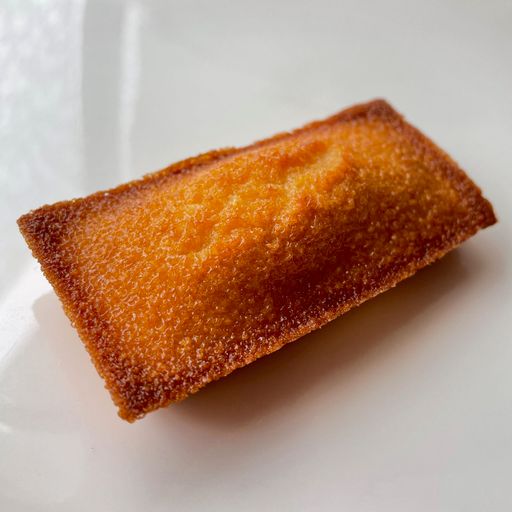 焦がしバターのフィナンシェ
