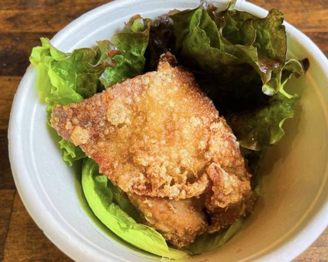 弁慶のモチコチキン（ハワイアン唐揚げ）（１こ）  Benkei's Special fried chicken(１ pieces) 特色炸鸡（１片） 특제 닭 튀김 (1 개)