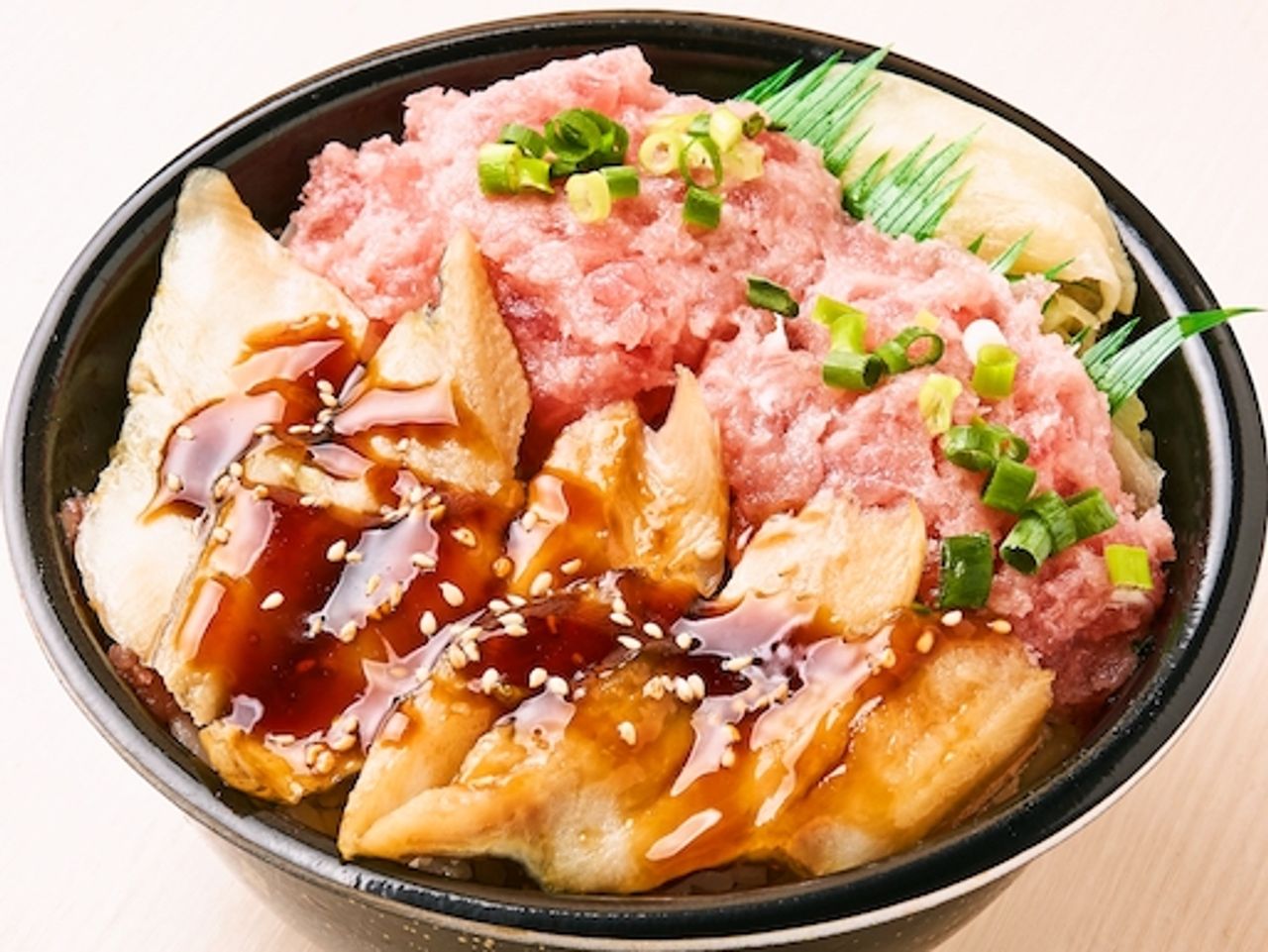 N126.穴子ねぎとろ丼