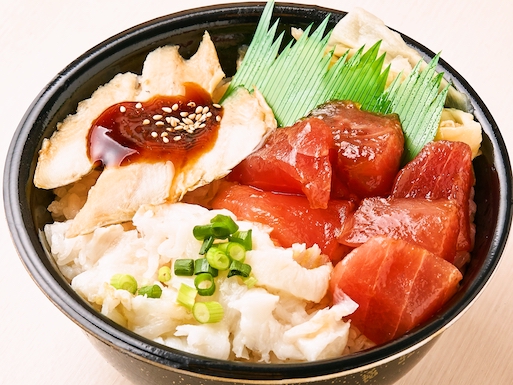 84.漬けまぐろ穴子縁側丼(Pickled tuna conger eel engawa bowl)