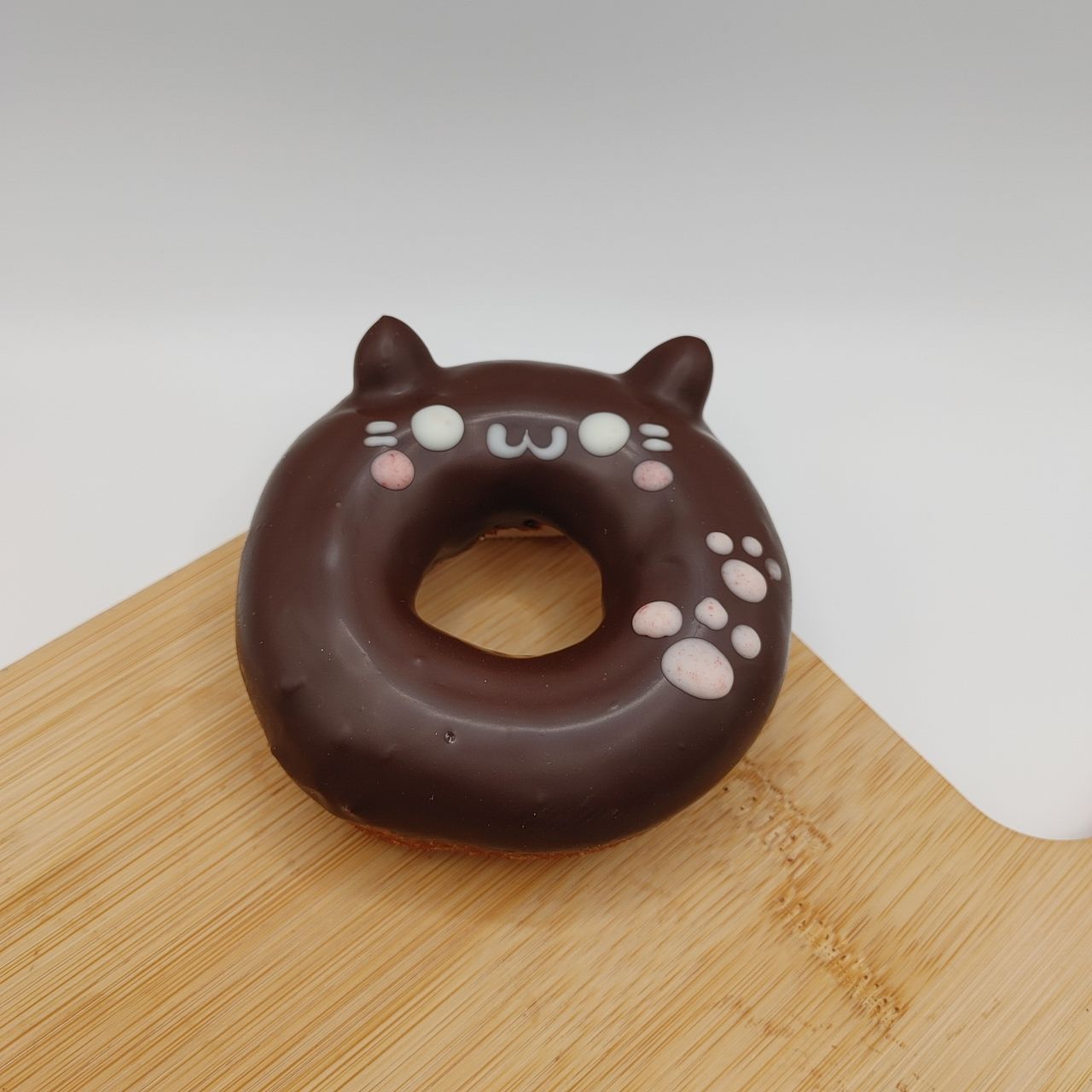 ねこの日ドーナツ:黒ねこ