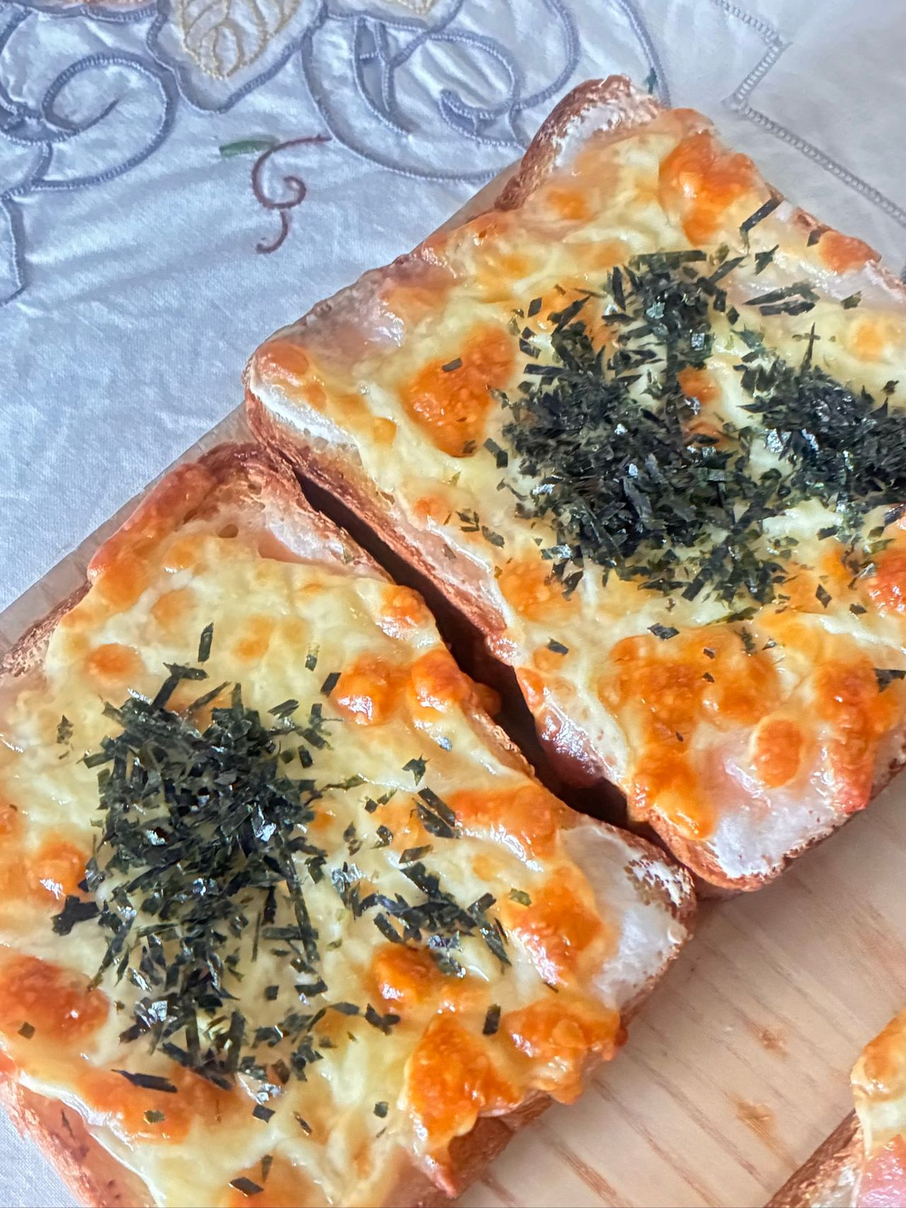 もちチーズ明太子トースト