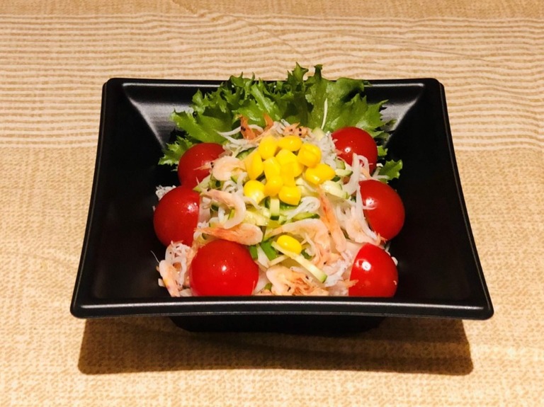 『浜松パワーフード』サラダ