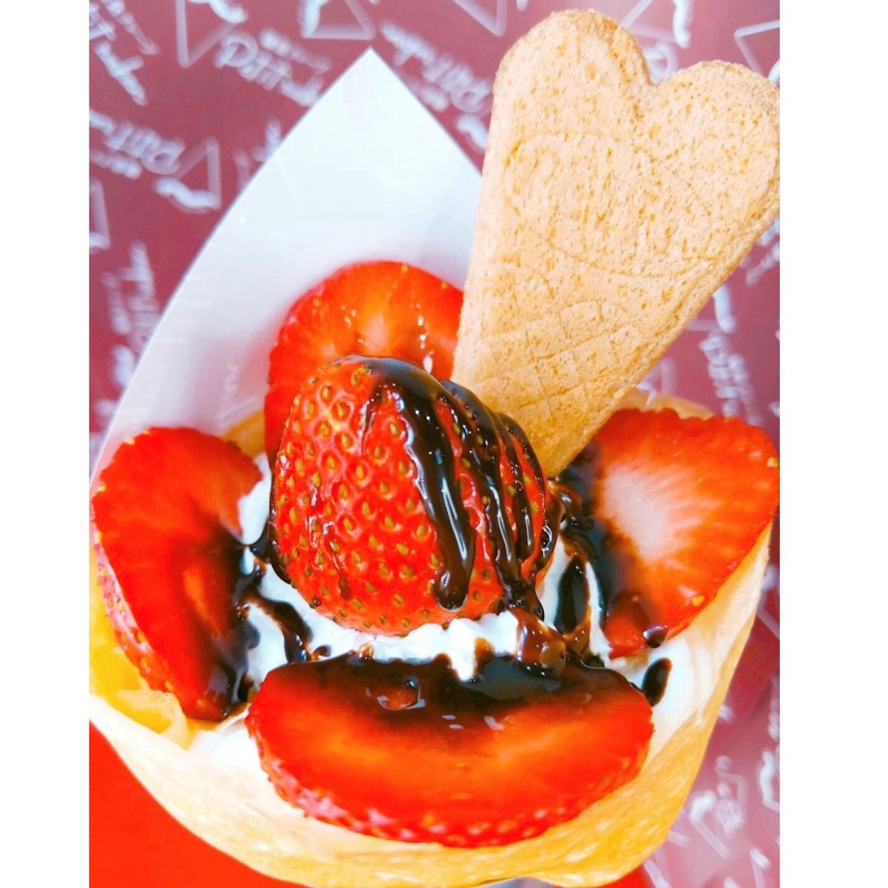 イチゴチョコの純正生クリーム
