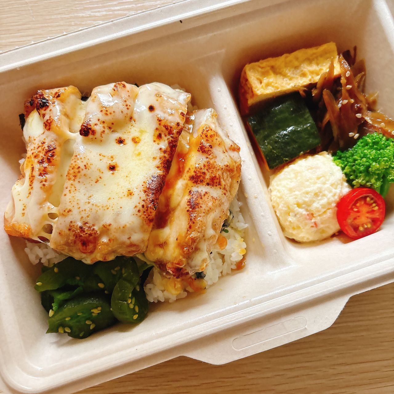 鶏もも肉の味噌チーズ焼き
