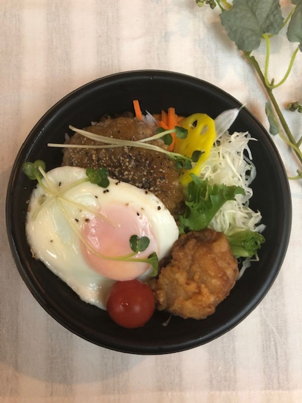 【昭和薬科大付属専用】ロコモコ丼（大）