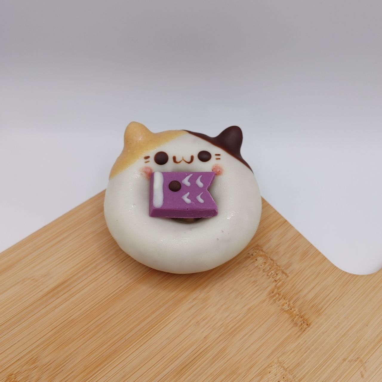 こいのぼりドーナツ:ハチワレねこ 5/1～5