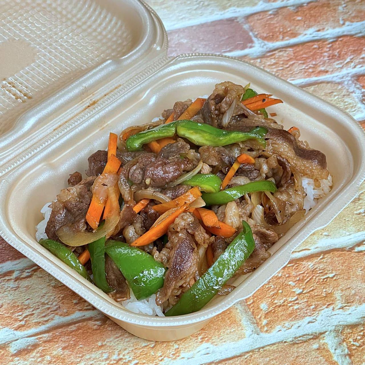 牛焼肉弁当（in野菜）