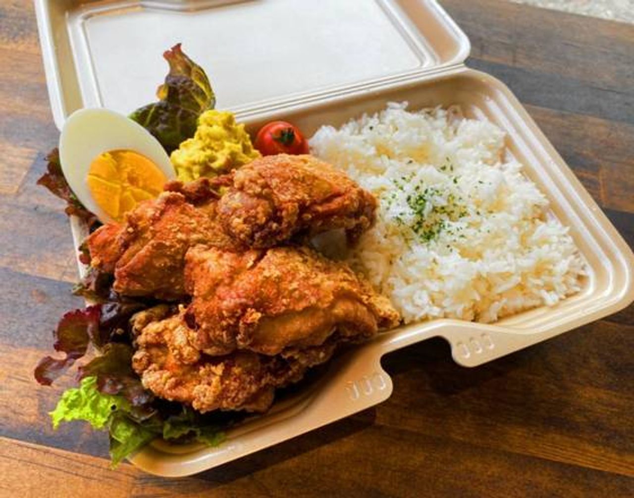 弁慶のモチコチキン（ハワイアン唐揚げ）弁当 Benkei's Fried Bento Box