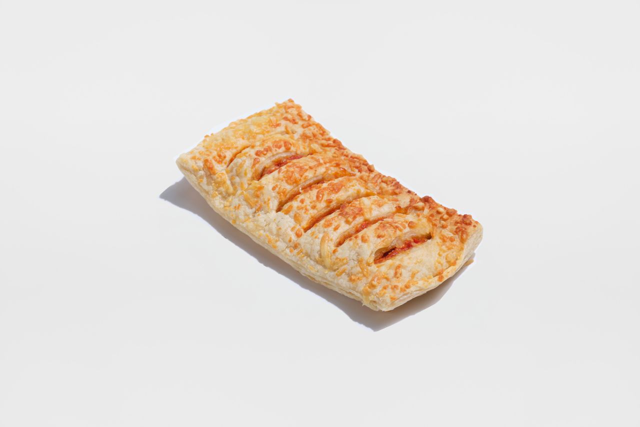 トマトチーズデニッシュ