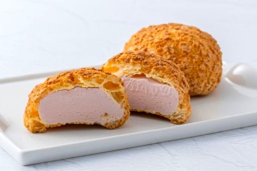 銀座プレミアムシューアイス いちご