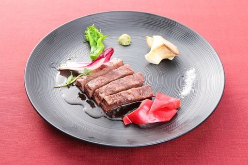黒毛和牛ステーキセット（１００グラム）